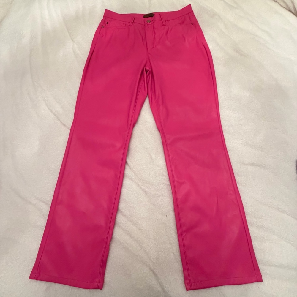 Judy Blue Bright Hot Pink Boot Cut Pants‎ a must have